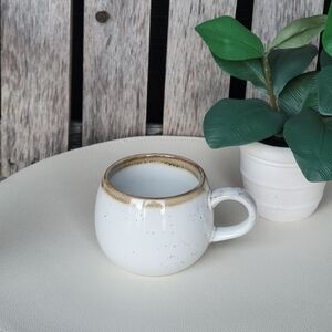 Hearth & Hand Stoneware Sourcream White Speckled Mug with Beige Rim